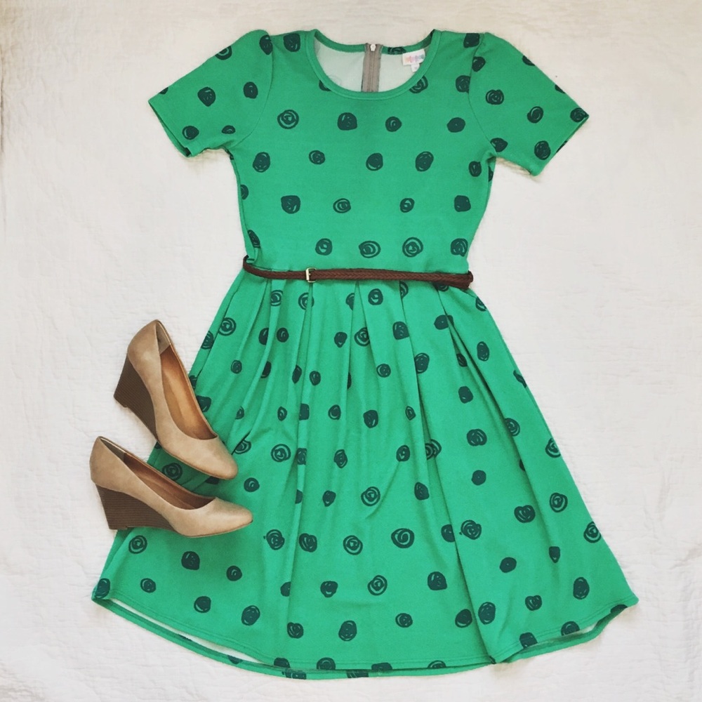 NWOT LuLaRoe Amelia Dress